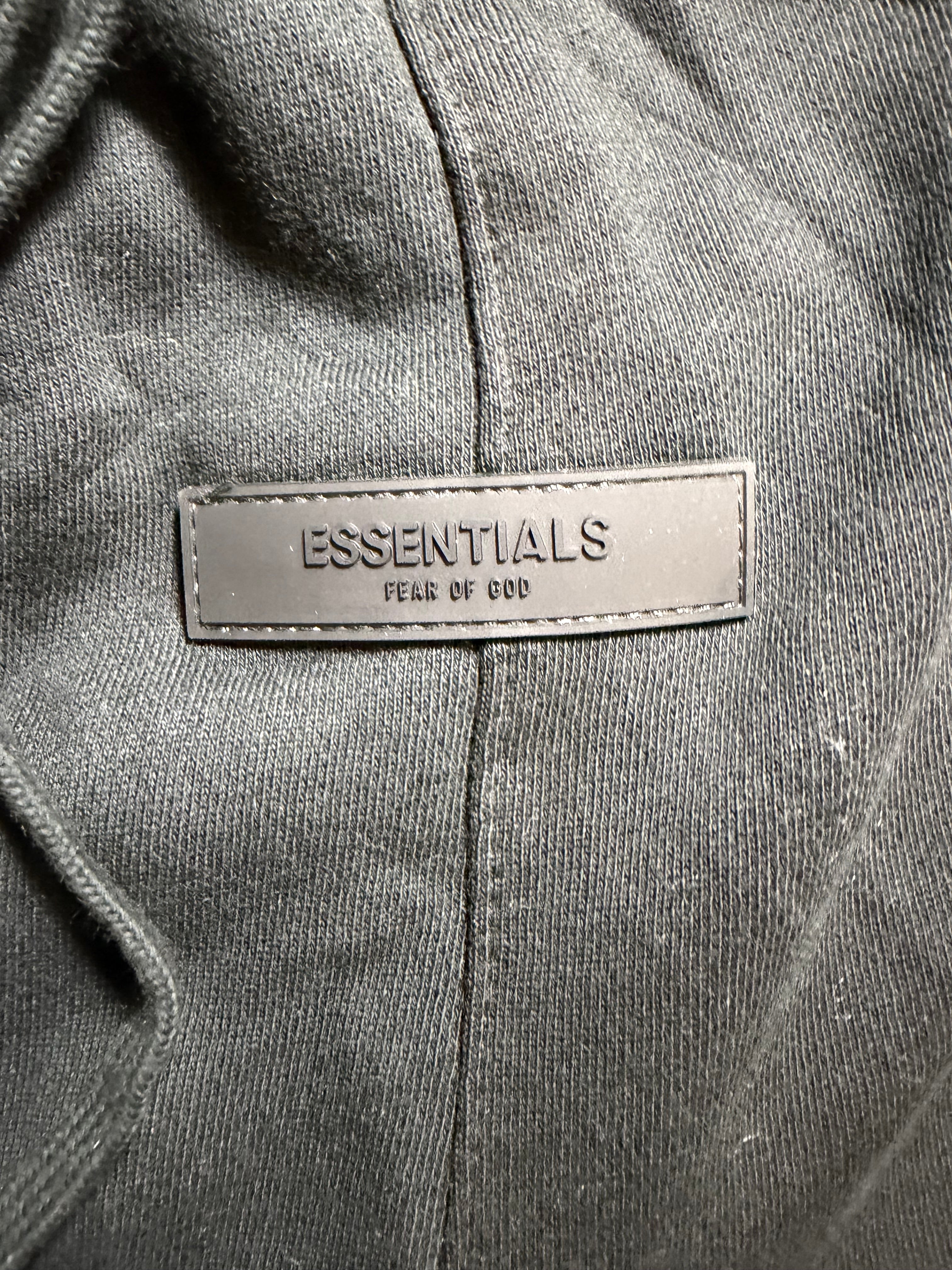 Essential Shorts Black