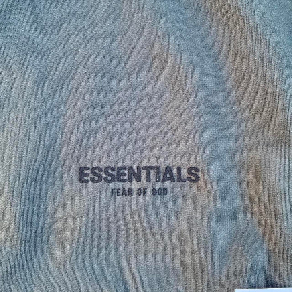 Essential Hoodie Black